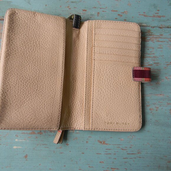 TORY BURCH RAINBOW MULTI COLOR STRIPED WALLET/WRISTLET LEATHER - Picture 7 of 9